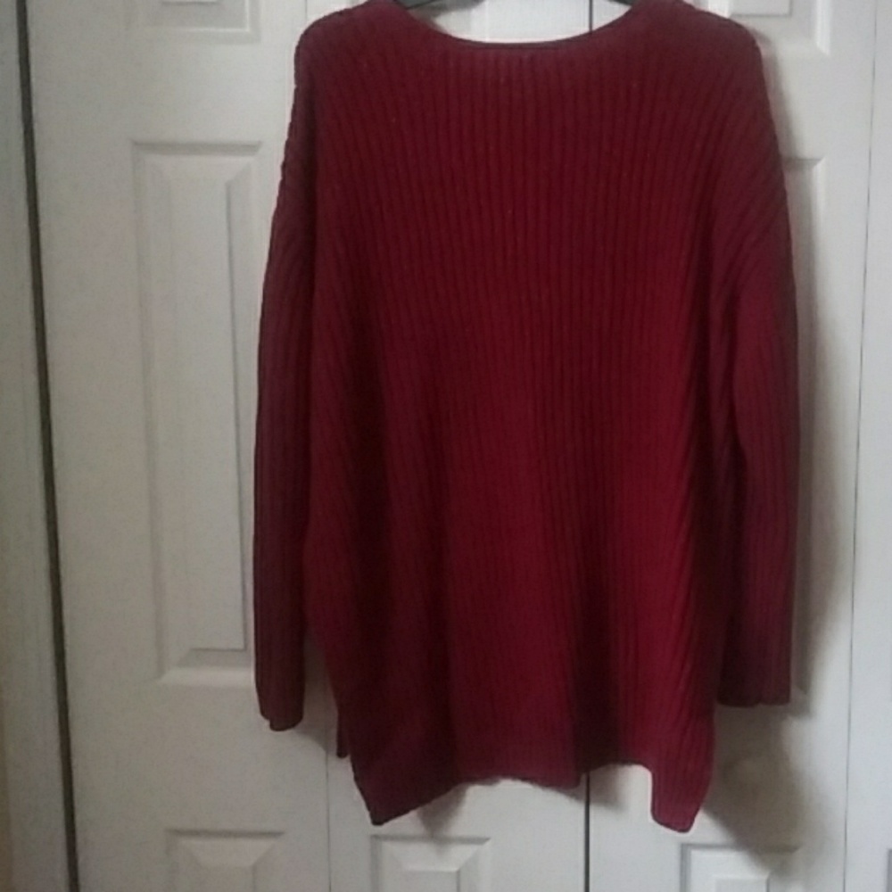 Sweater - Picture 3 of 3